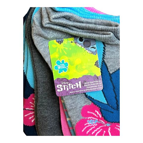NEW 9 Pair Disney Stitch Ankle Socks 18pc Set Shoe Size 4-10 Blue Gray Pink New - Picture 3 of 5